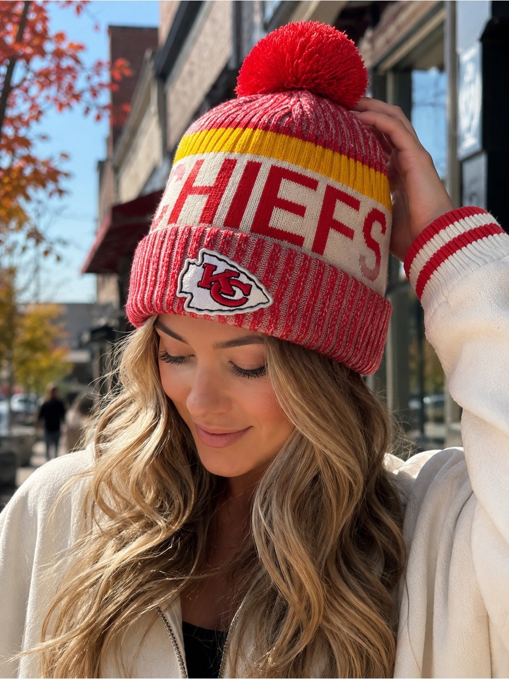 Kansas City Chiefs New Era NFL Pom Beanie Red Cream Yellow Removable Pom